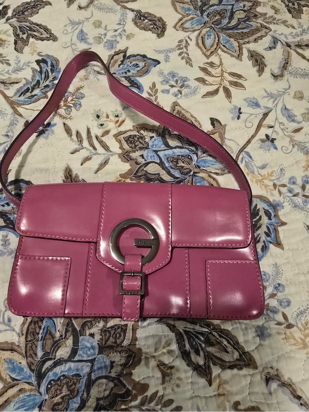 Women's Vintage Guess Pink Shoulder Bag - Glossy Leatherette Satchel